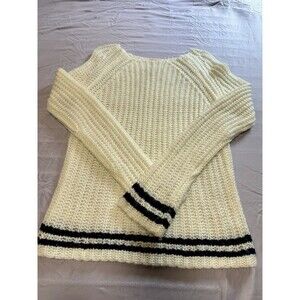 Zenana Outfitters Women Medium Ivory Knit Long Sleeve Scoop Neck Sweater Size L